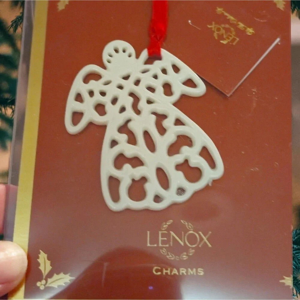 Lenox retired ornament